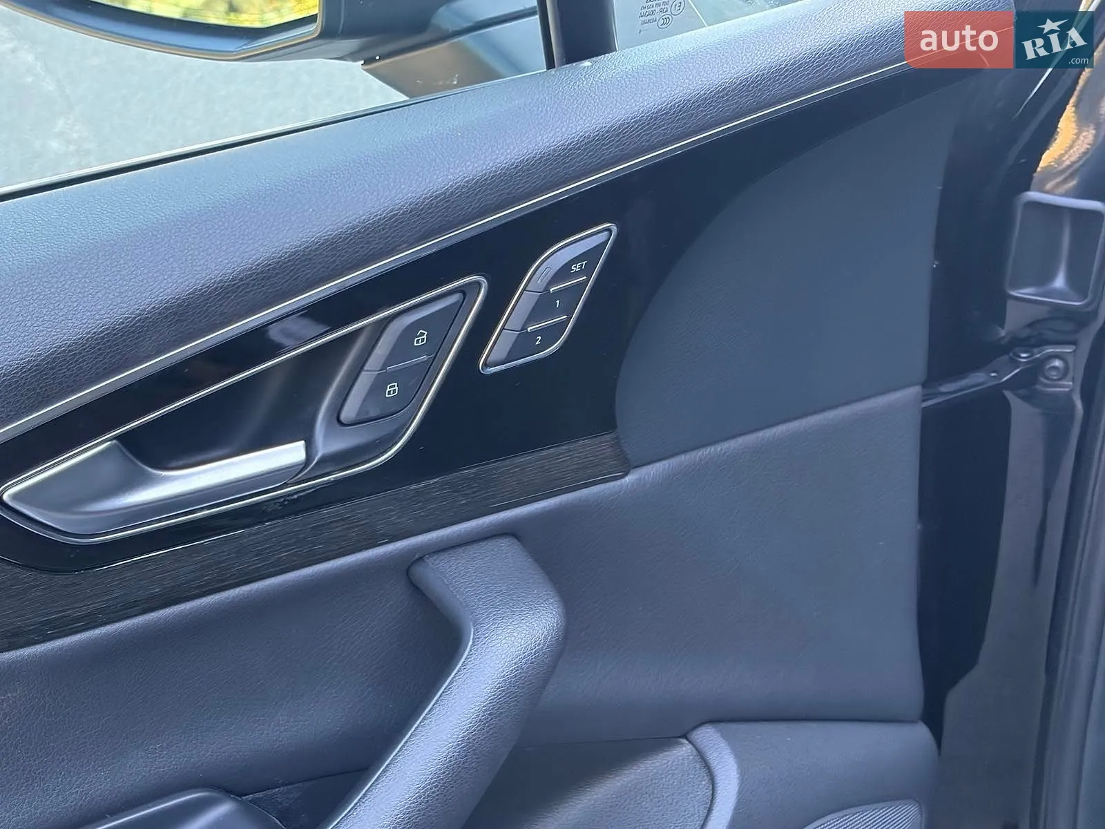 2016 Audi Q7 - мініатюра 15