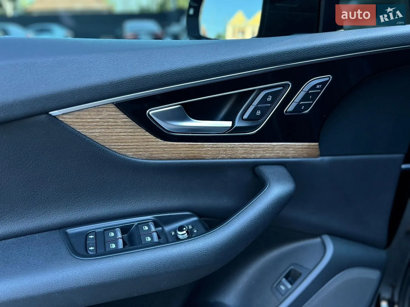2016 Audi Q7 - мініатюра 32