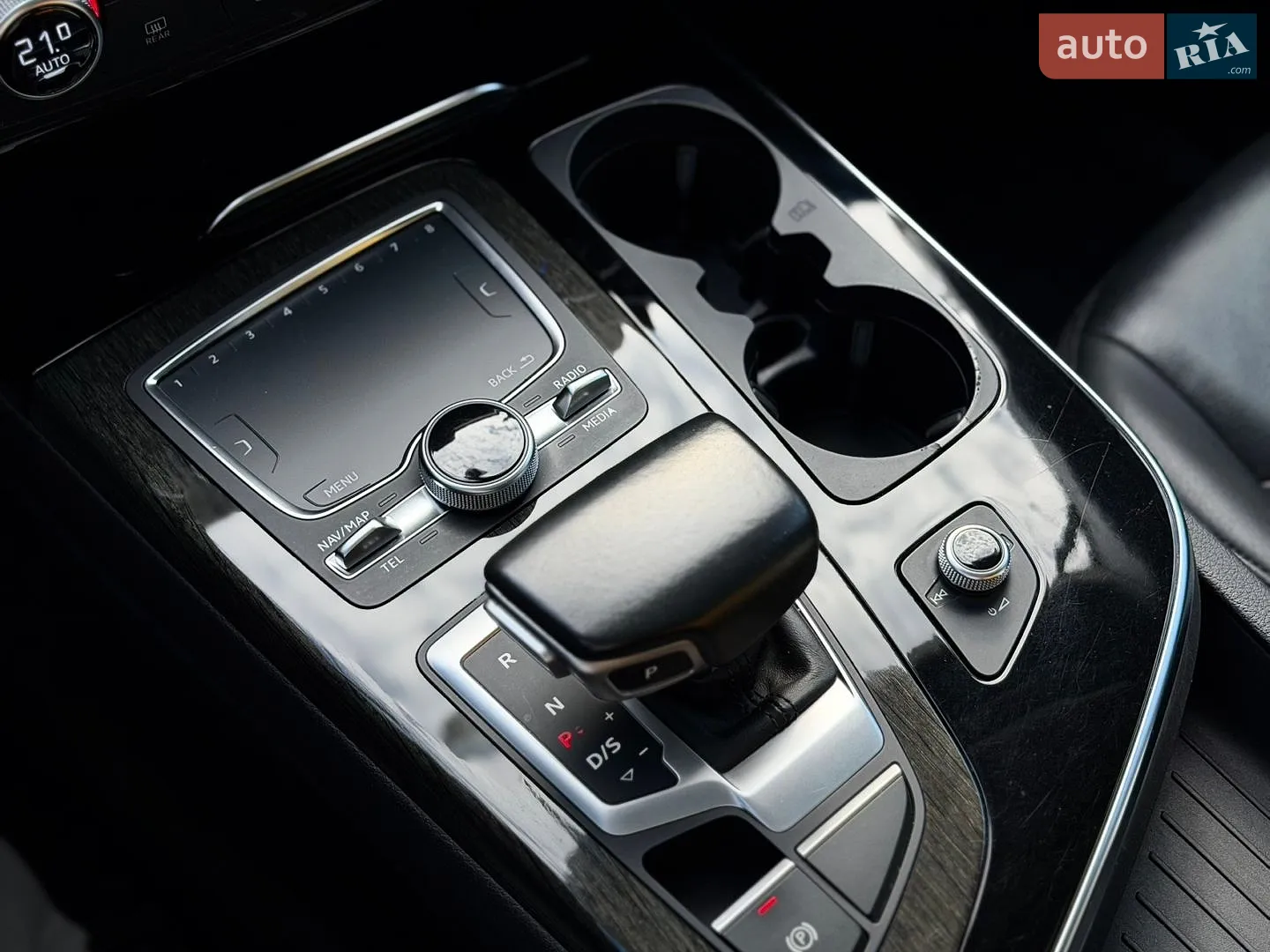 2015 Audi Q7 - мініатюра 21