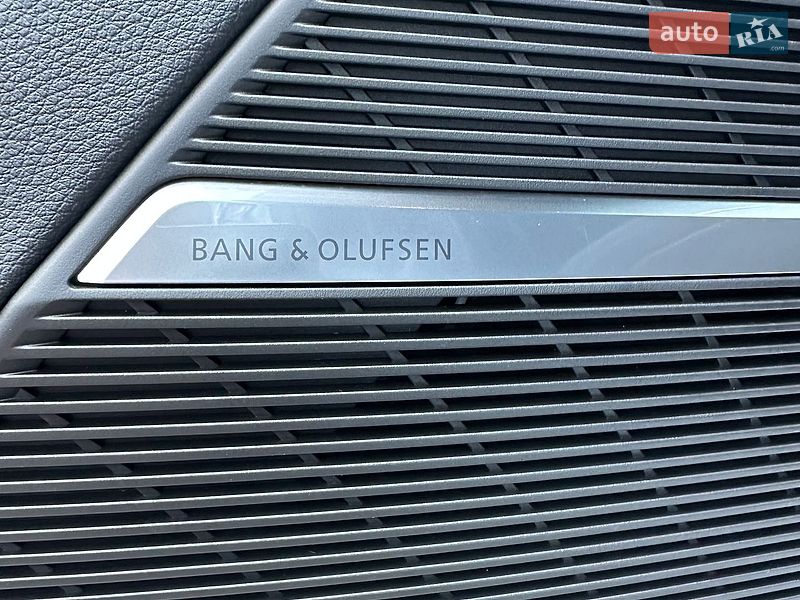 Позашляховик / Кросовер Audi Q7 2021 в Харкові