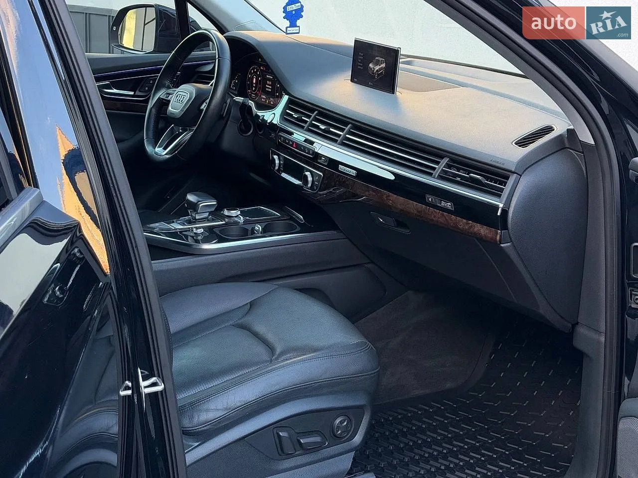 2017 Audi Q7 - мініатюра 26
