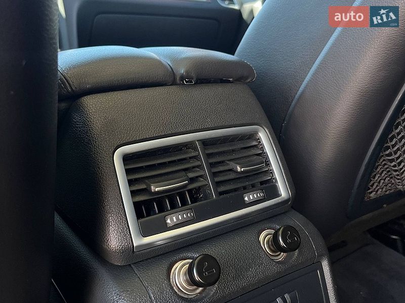 Позашляховик / Кросовер Audi Q7 2012 в Луцьку фото 39 Позашляховик / Кросовер Audi Q7 2012 в Луцьку