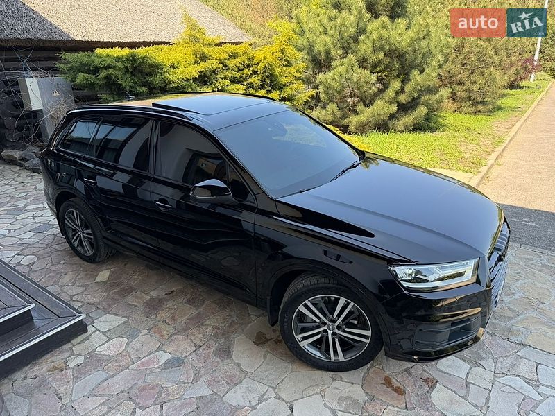 Внедорожник / Кроссовер Audi Q7 2019 в Самаре