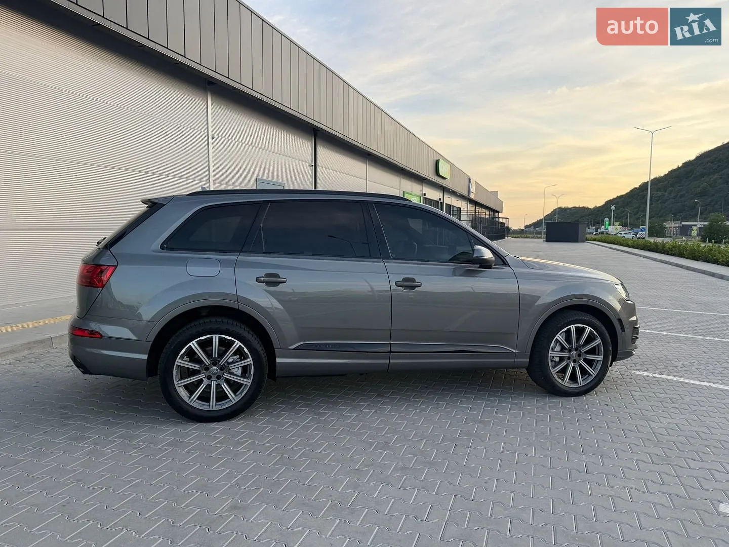 2018 Audi Q7 - мініатюра 8