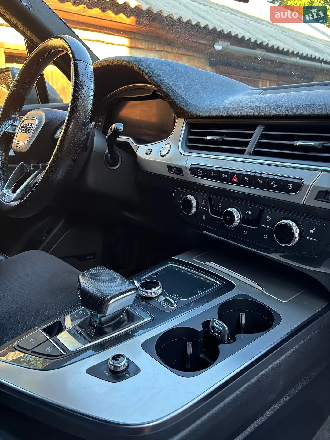 2015 Audi Q7 - мініатюра 9