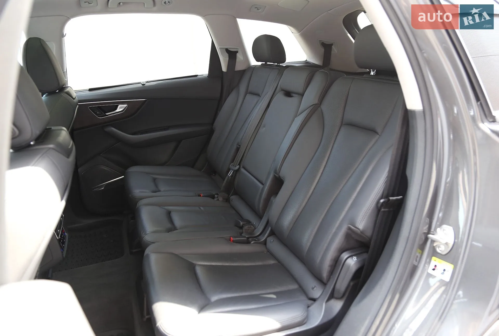 2019 Audi Q7 - мініатюра 10
