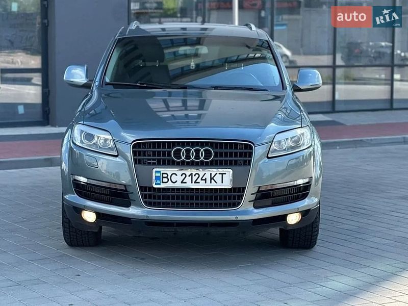 Позашляховик / Кросовер Audi Q7 2009 в Камені-Каширському