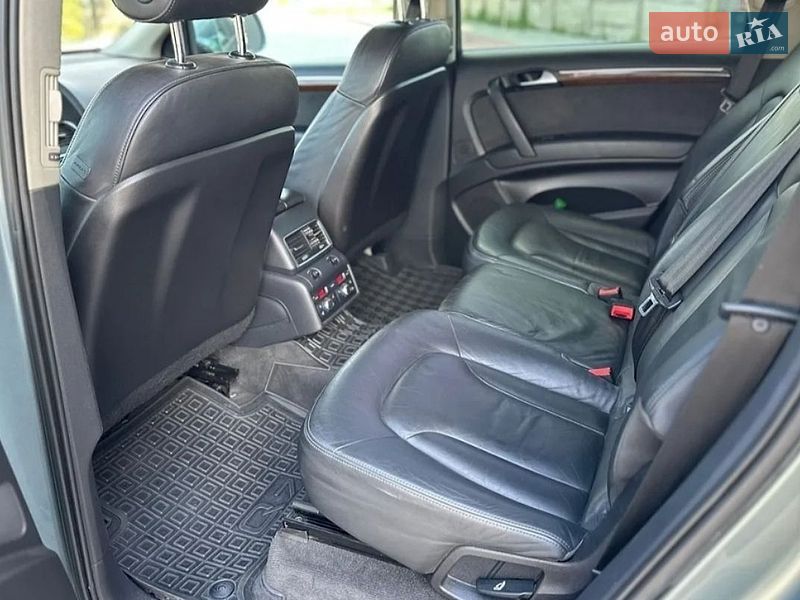 Позашляховик / Кросовер Audi Q7 2009 в Камені-Каширському