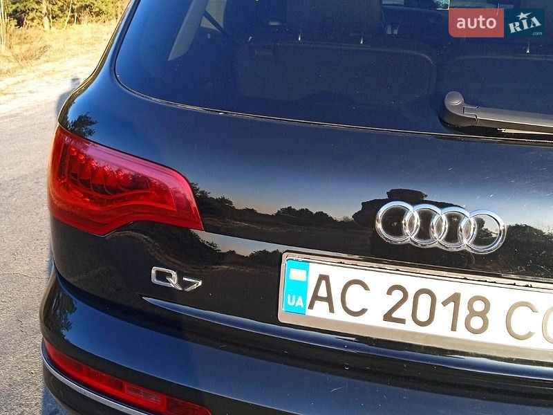 Внедорожник / Кроссовер Audi Q7 2013 в Камне-Каширском