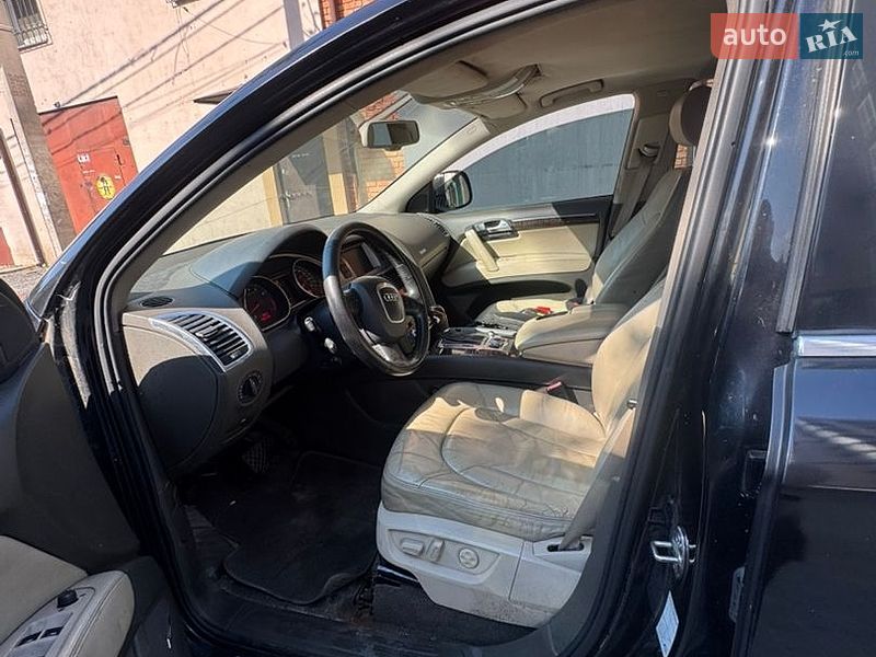 Внедорожник / Кроссовер Audi Q7 2007 в Киеве