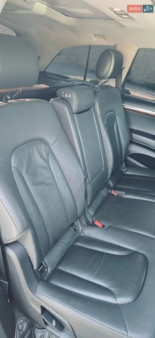 2010 Audi Q7 - мініатюра 18
