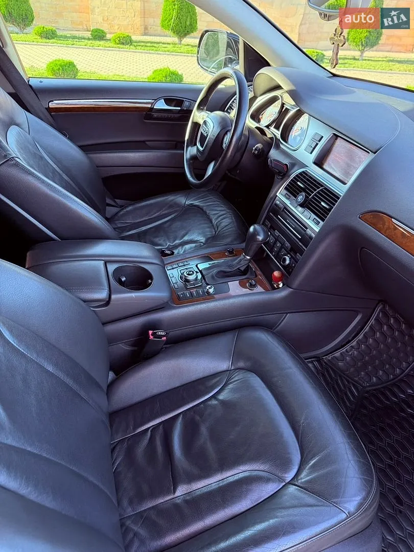 2010 Audi Q7 - мініатюра 24
