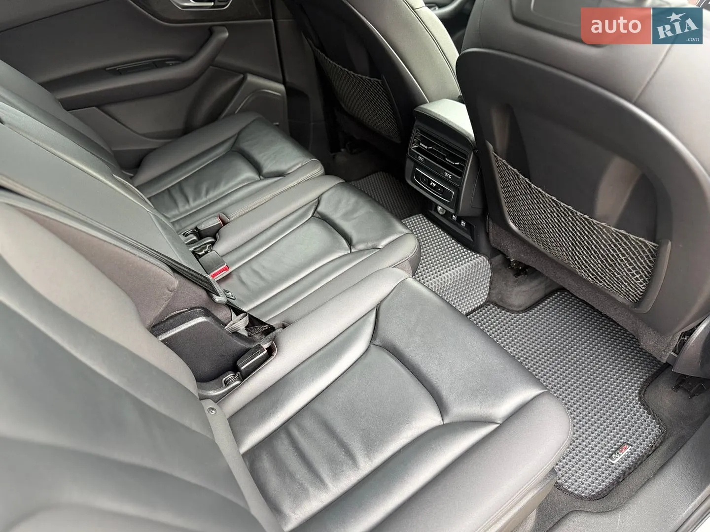 2019 Audi Q7 - мініатюра 87