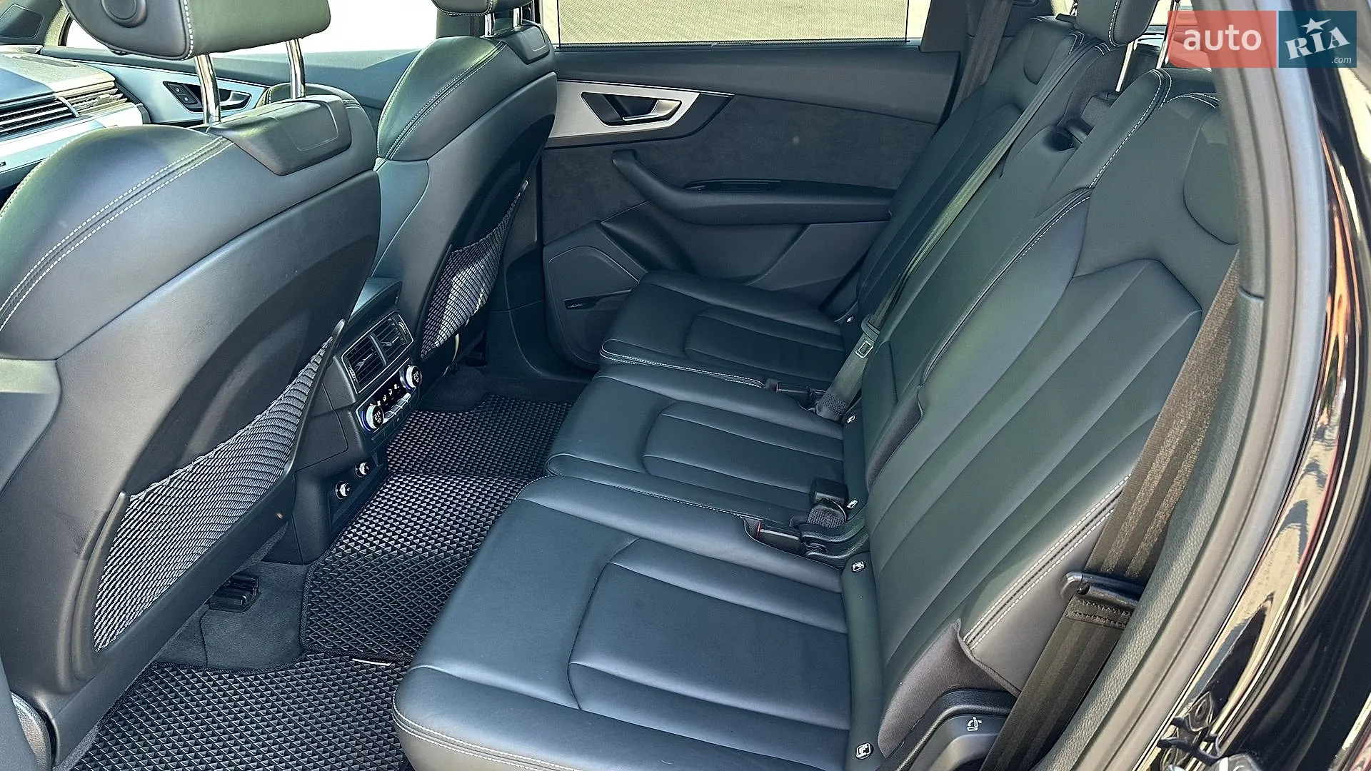 2018 Audi Q7 - мініатюра 14