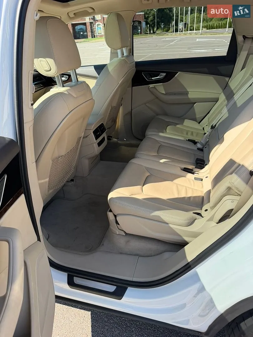 2017 Audi Q7 - мініатюра 9