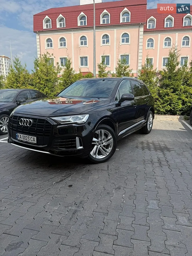 2019 Audi Q7 - фото 1