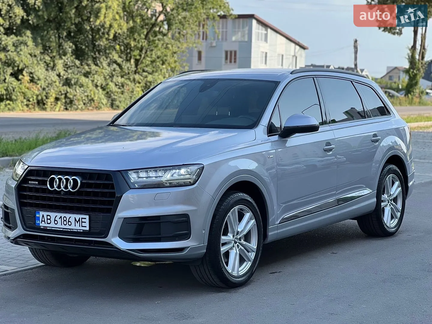 2018 Audi Q7 - мініатюра 2