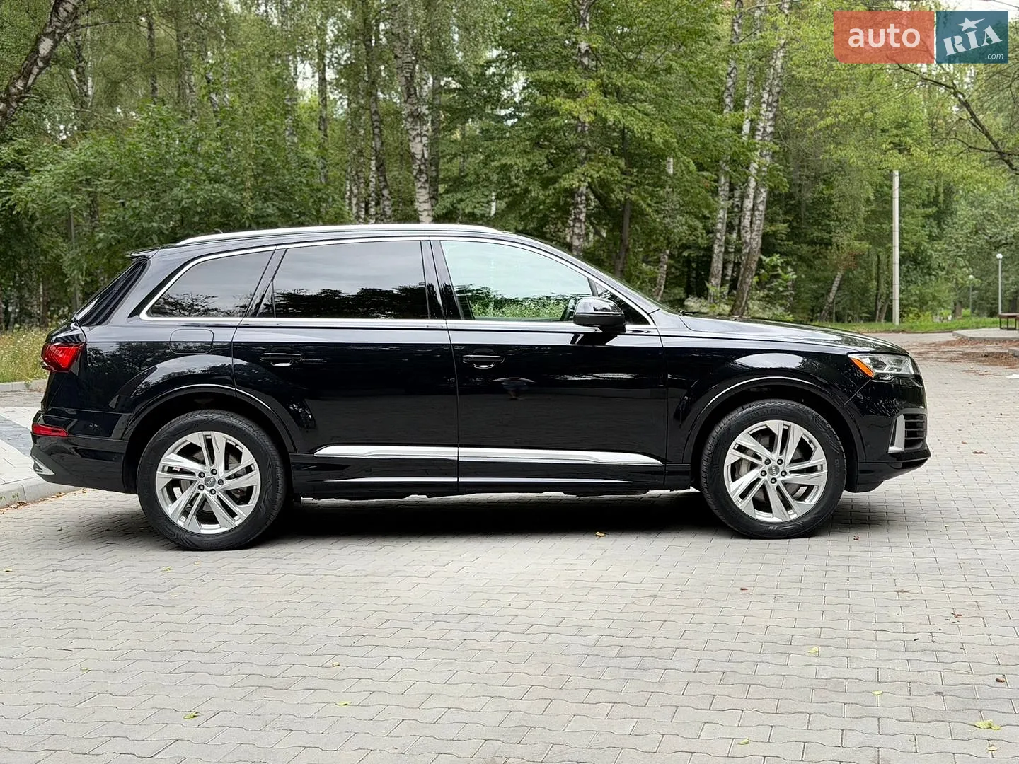 2020 Audi Q7 - фото 1