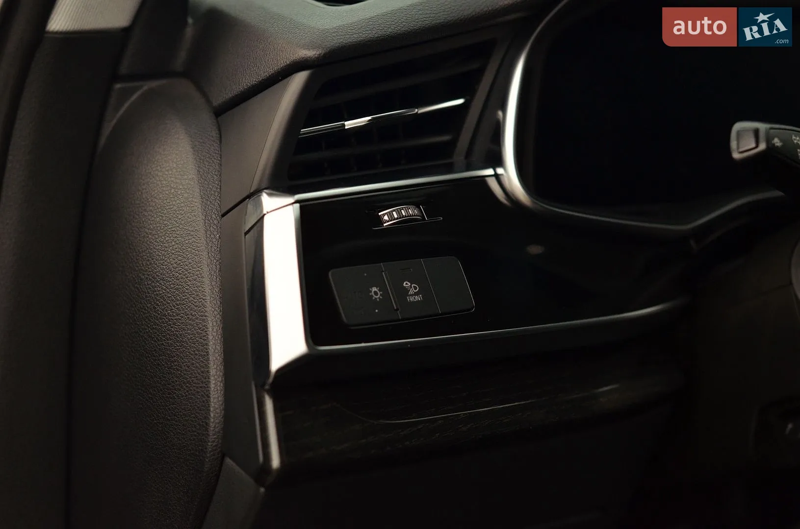 2019 Audi Q7 - мініатюра 28