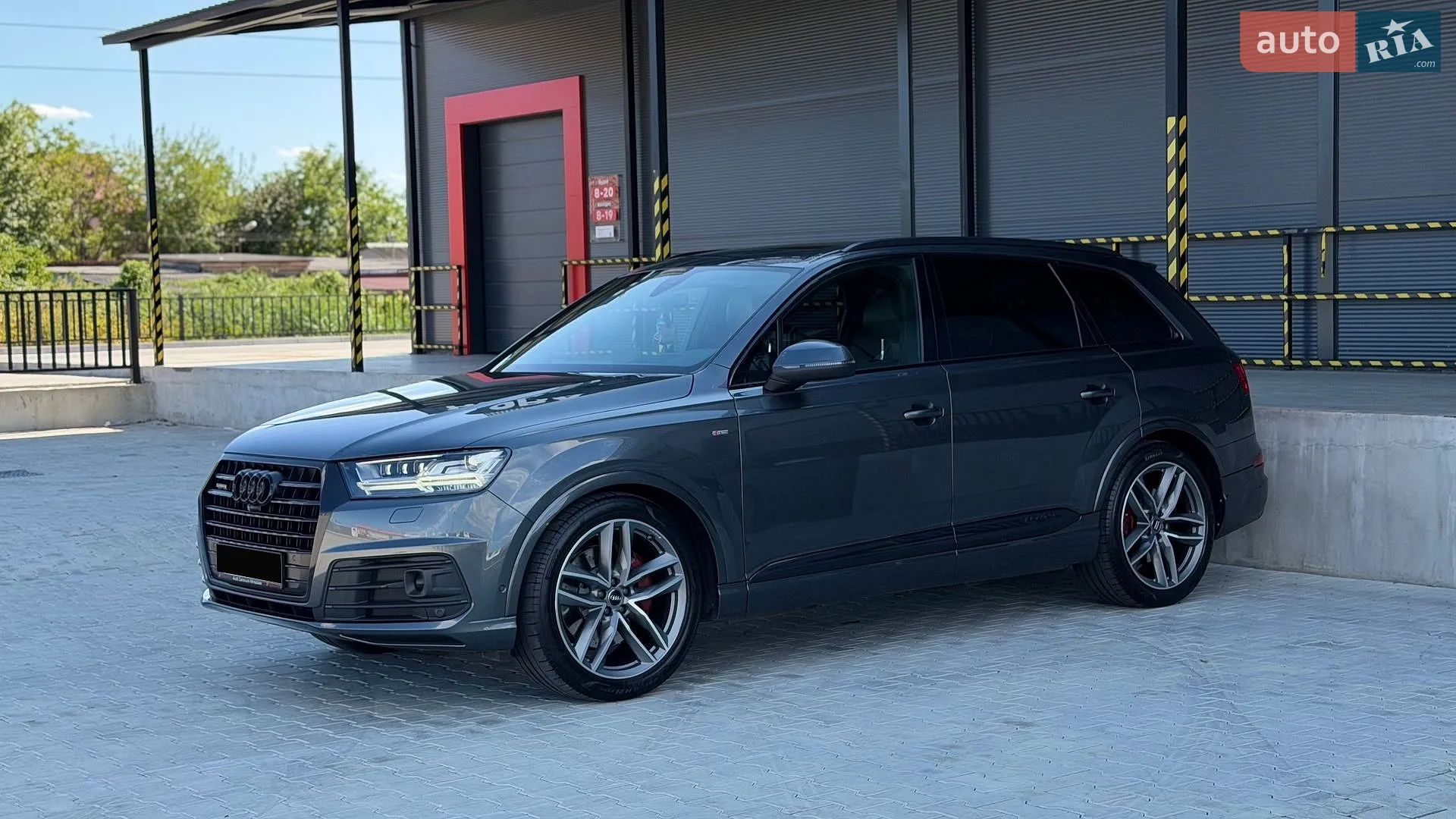 2016 Audi Q7 - мініатюра 12