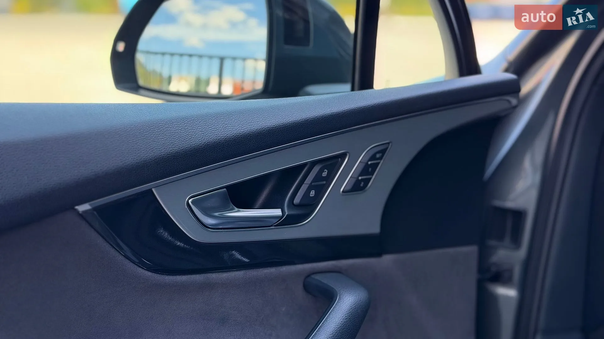 2016 Audi Q7 - мініатюра 24