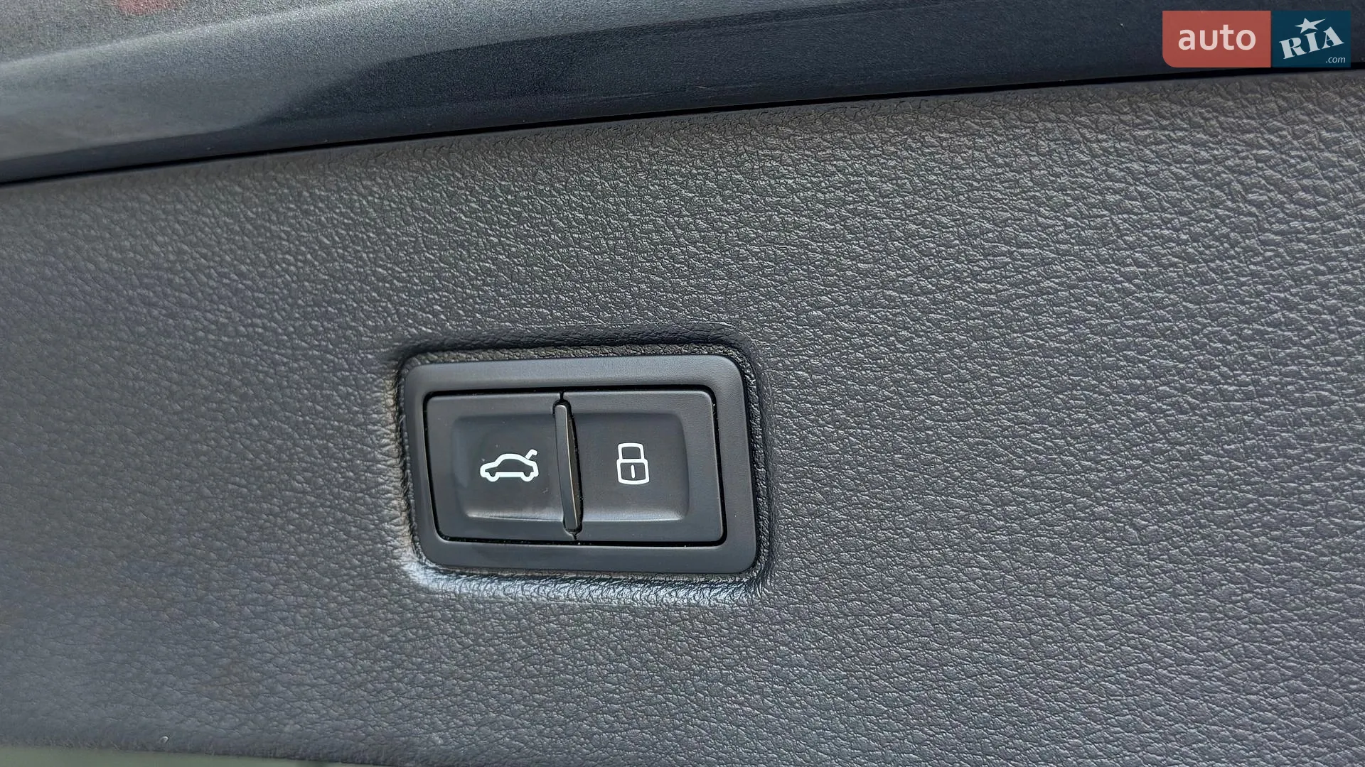 2016 Audi Q7 - мініатюра 32
