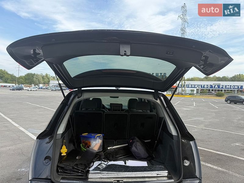 Позашляховик / Кросовер Audi Q7 2017 в Ужгороді фото 7 Позашляховик / Кросовер Audi Q7 2017 в Ужгороді
