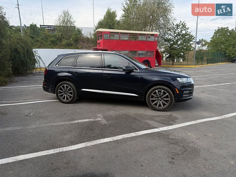 Позашляховик / Кросовер Audi Q7 2017 в Ужгороді фото 8 Позашляховик / Кросовер Audi Q7 2017 в Ужгороді
