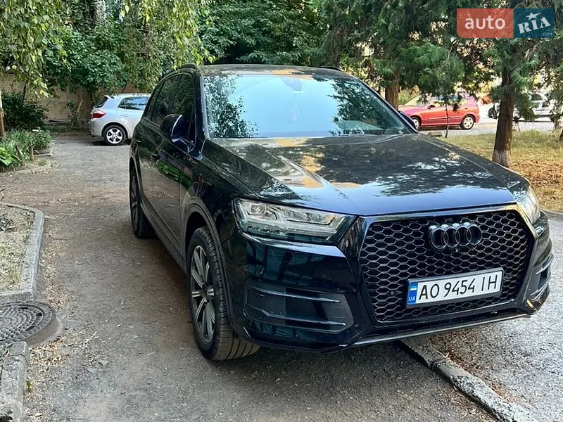 Audi Q7