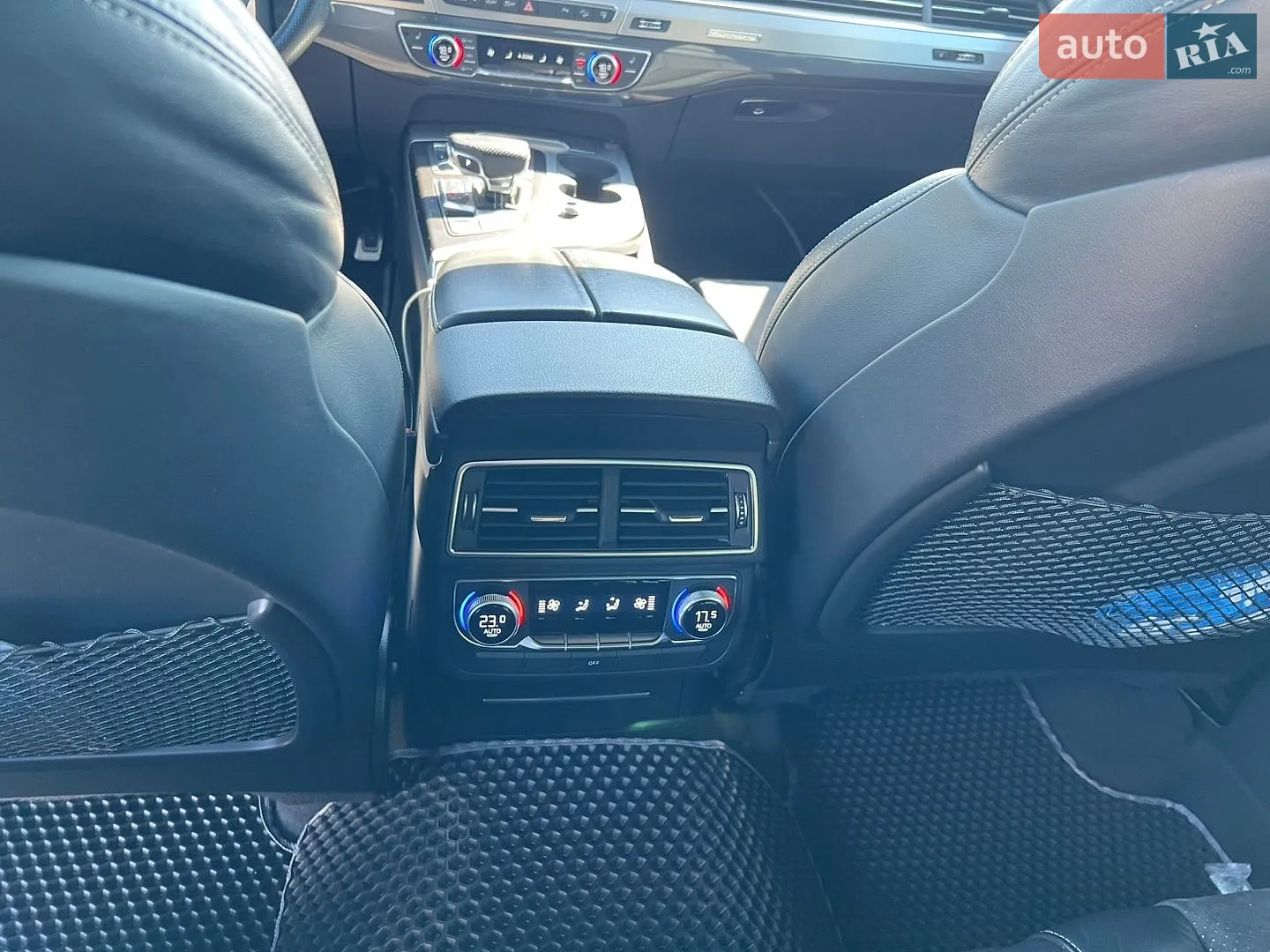 2017 Audi Q7 - мініатюра 14