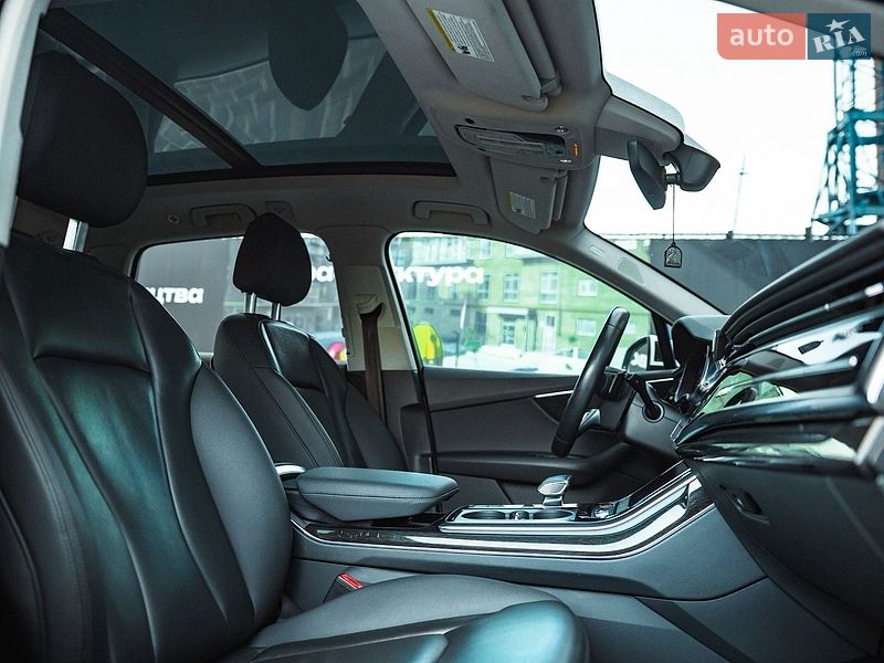 Позашляховик / Кросовер Audi Q7 2019 в Полтаві фото 43 Позашляховик / Кросовер Audi Q7 2019 в Полтаві