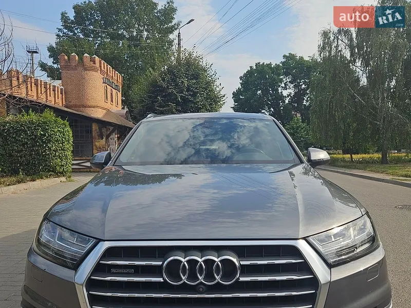 Audi Q7