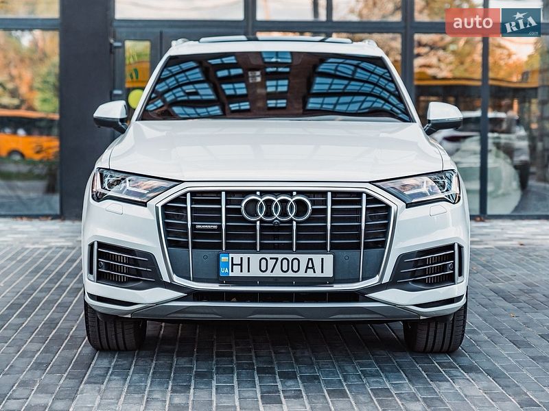 Позашляховик / Кросовер Audi Q7 2019 в Полтаві фото 87 Позашляховик / Кросовер Audi Q7 2019 в Полтаві