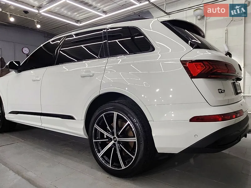 Audi Q7 2023