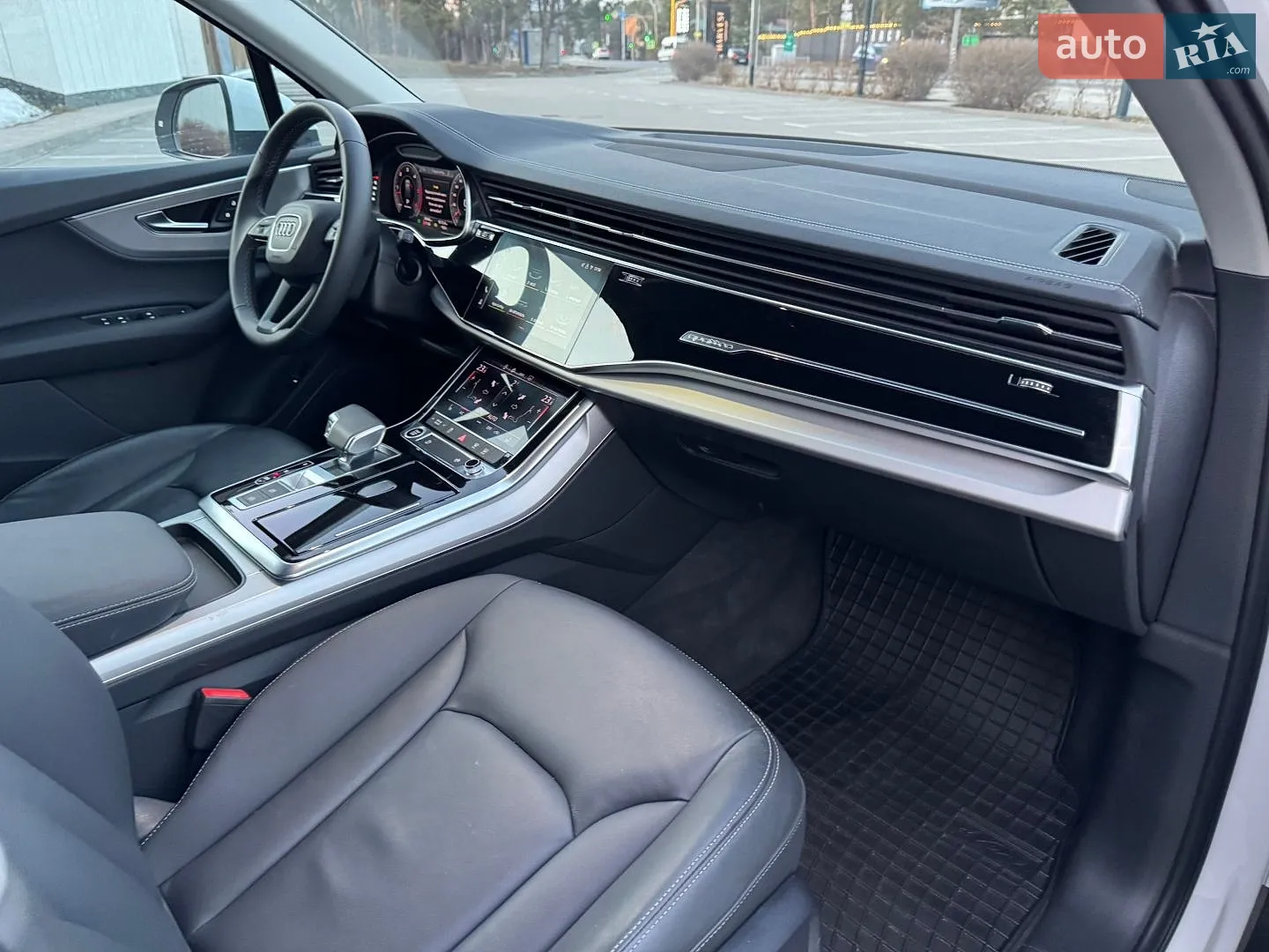2025 Audi Q7 - мініатюра 84
