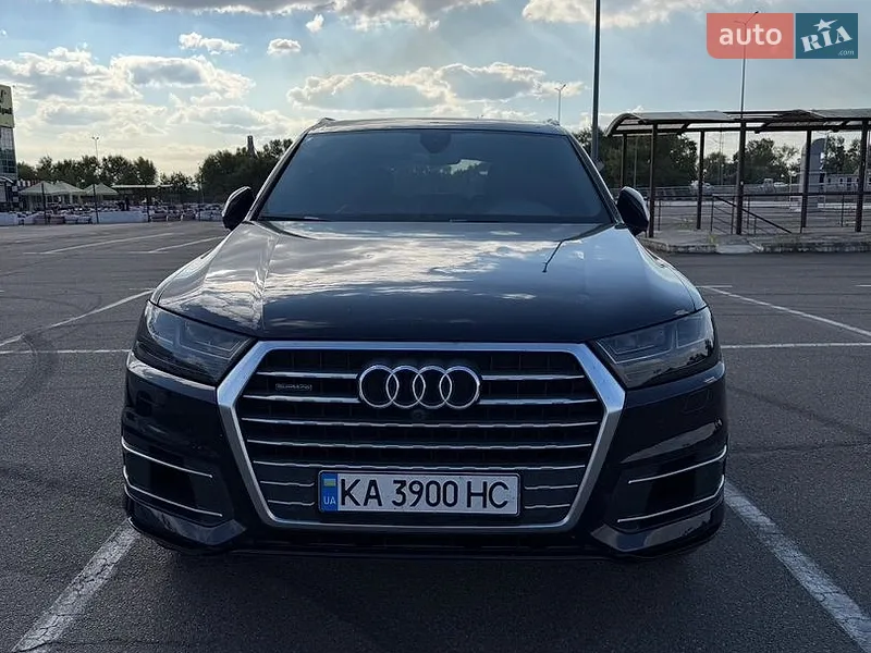 Audi Q7 2016