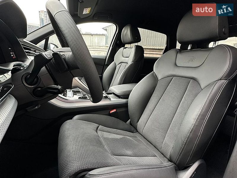 Внедорожник / Кроссовер Audi Q7 2025 в Киеве фото 20 Внедорожник / Кроссовер Audi Q7 2025 в Киеве