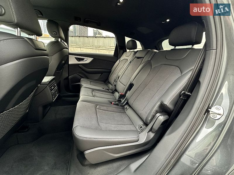 Внедорожник / Кроссовер Audi Q7 2025 в Киеве фото 25 Внедорожник / Кроссовер Audi Q7 2025 в Киеве