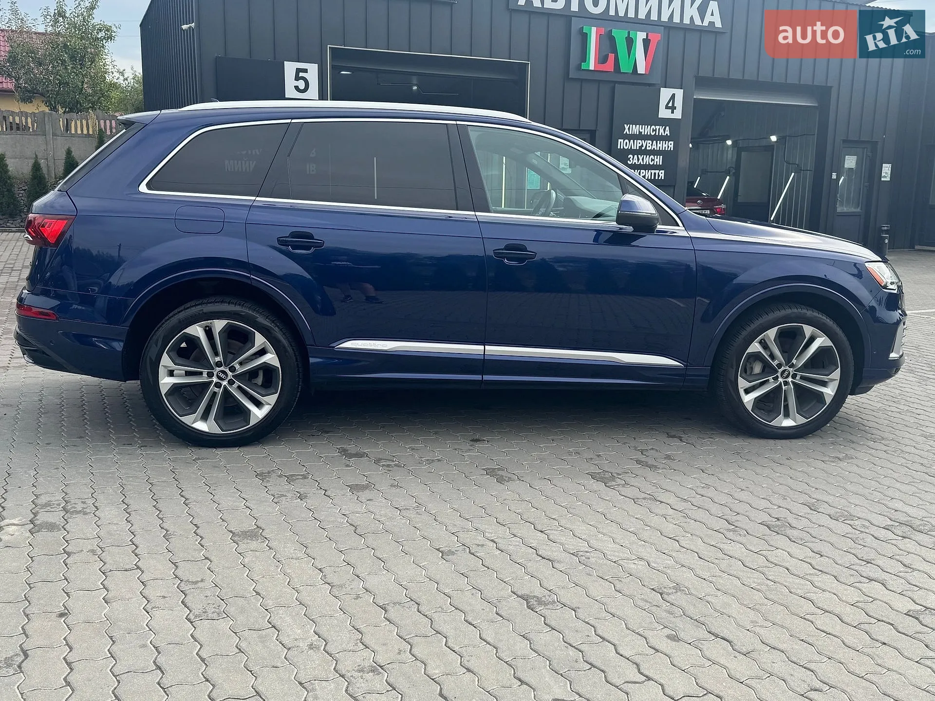 2021 Audi Q7 - мініатюра 8