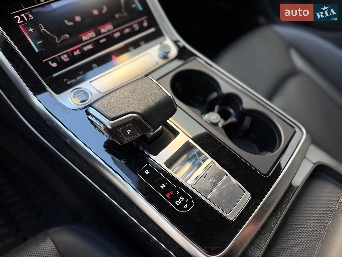 2020 Audi Q7 - мініатюра 23