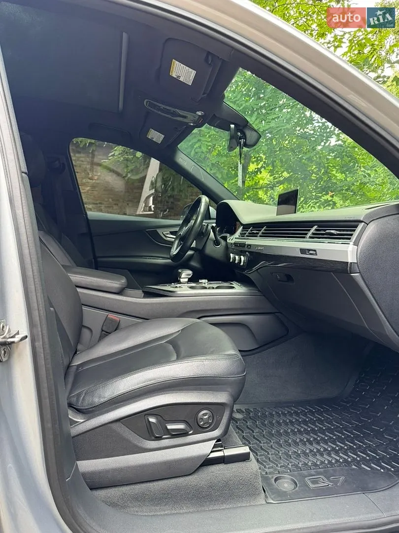 2017 Audi Q7 - мініатюра 13