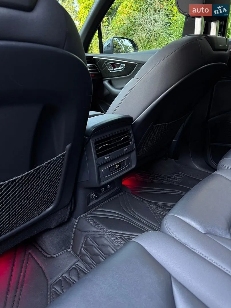 2020 Audi Q7 - мініатюра 14