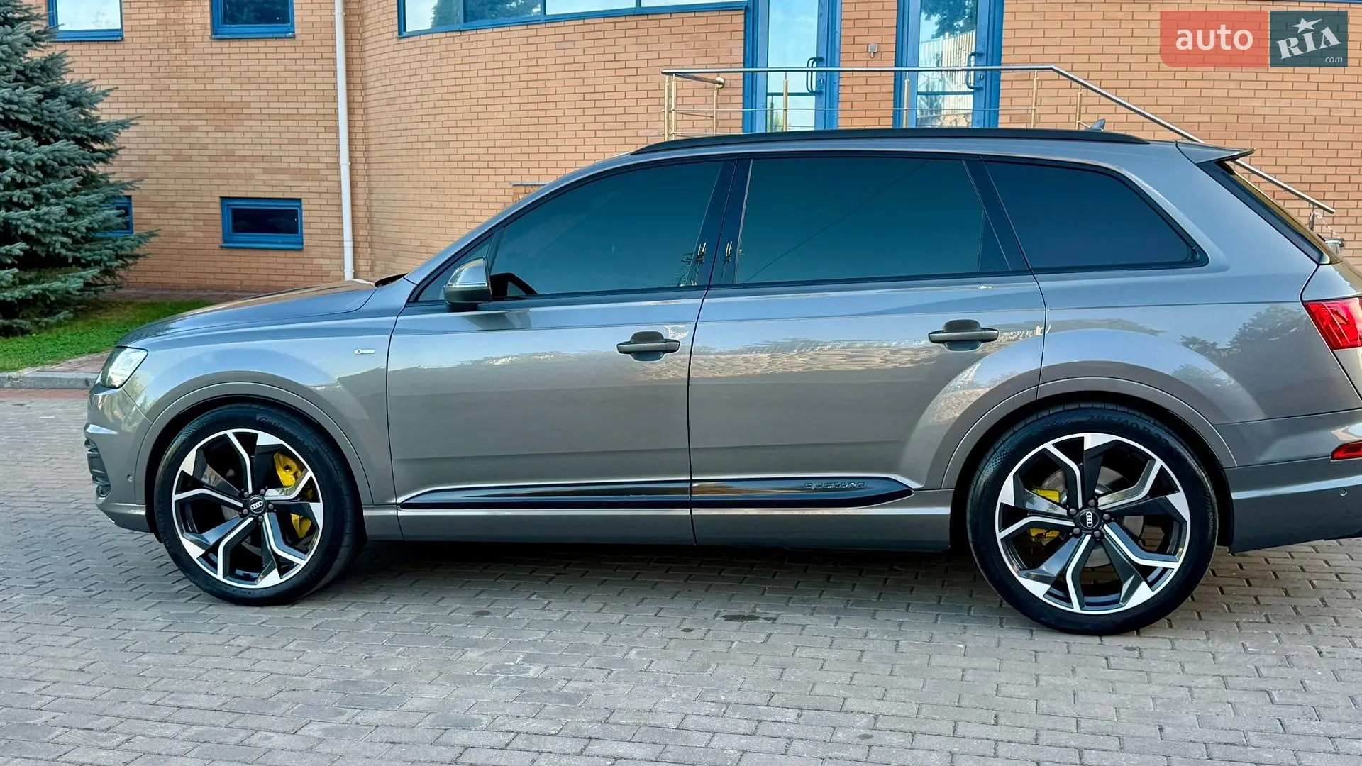2015 Audi Q7 - мініатюра 9