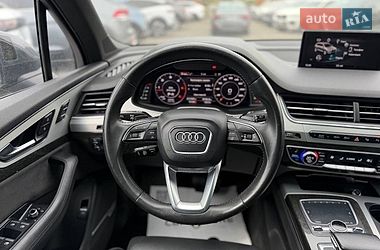 Внедорожник / Кроссовер Audi Q7 2017 в Львове