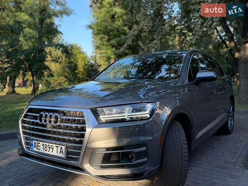 Внедорожник / Кроссовер Audi Q7 2017 в Днепре фото 4 Внедорожник / Кроссовер Audi Q7 2017 в Днепре