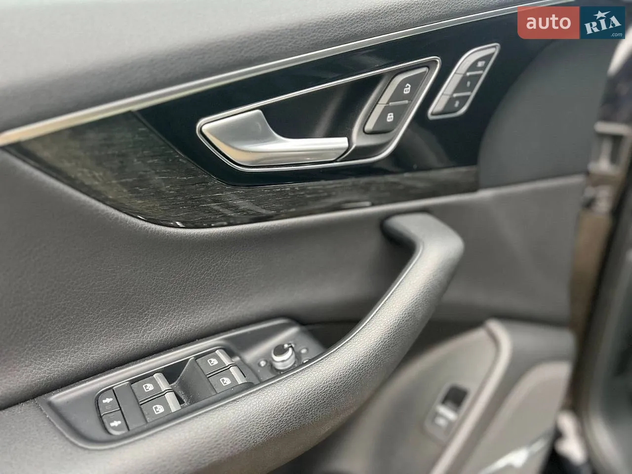 2016 Audi Q7 - мініатюра 13