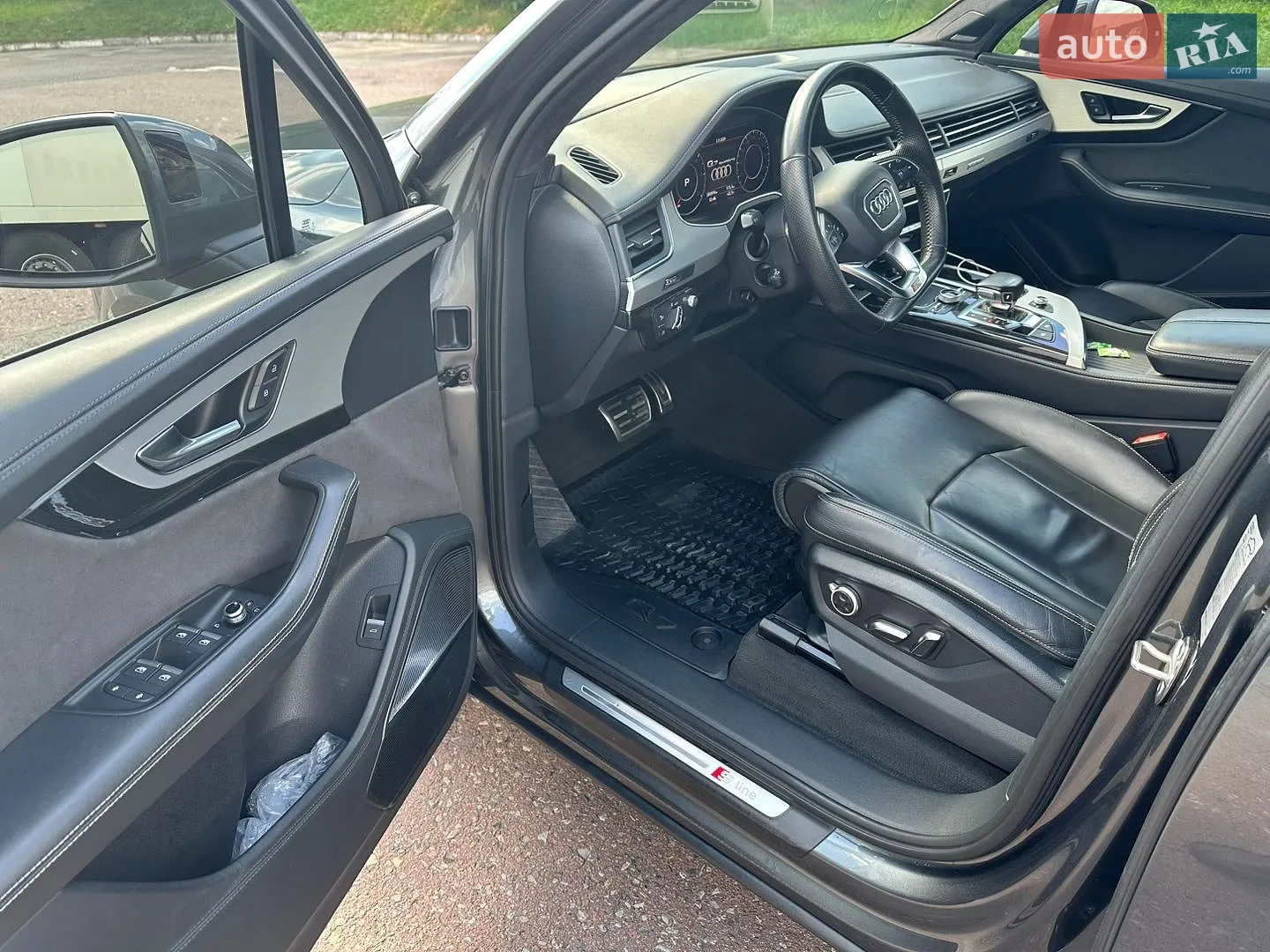 2016 Audi Q7 - мініатюра 8
