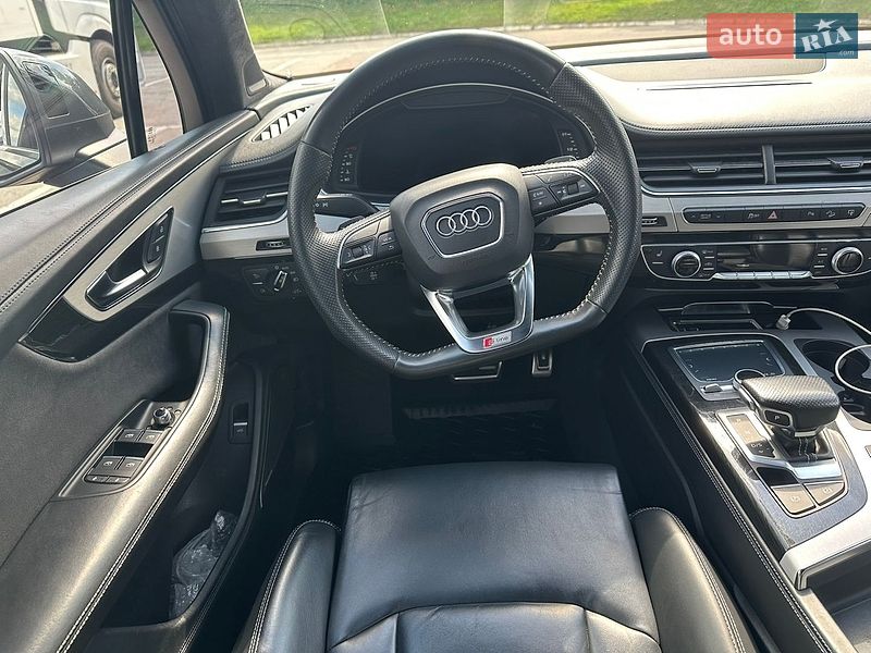 Внедорожник / Кроссовер Audi Q7 2016 в Львове