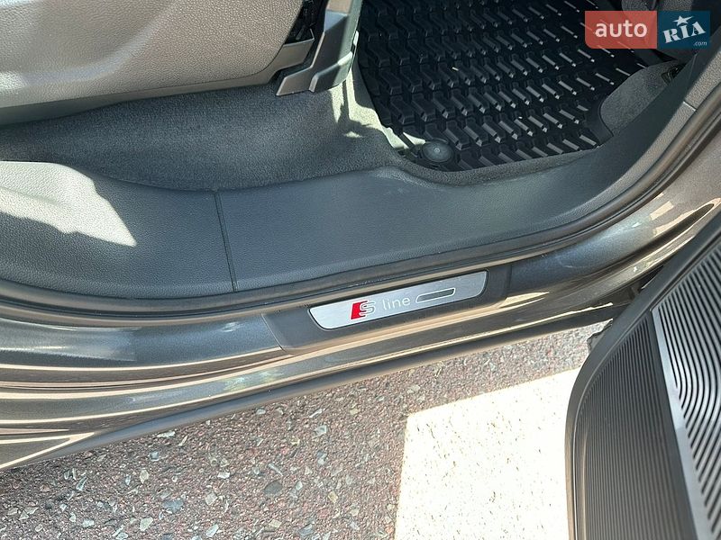 Внедорожник / Кроссовер Audi Q7 2016 в Львове