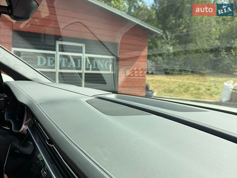 Внедорожник / Кроссовер Audi Q7 2024 в Днепре